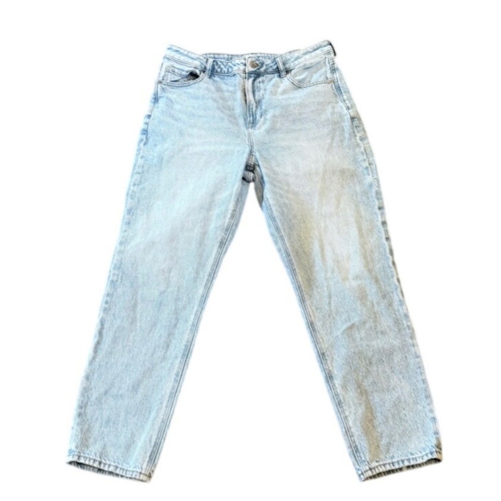 American Eagle Strigid Mom Jeans Light Wash Denim Womens Size 14 Regular